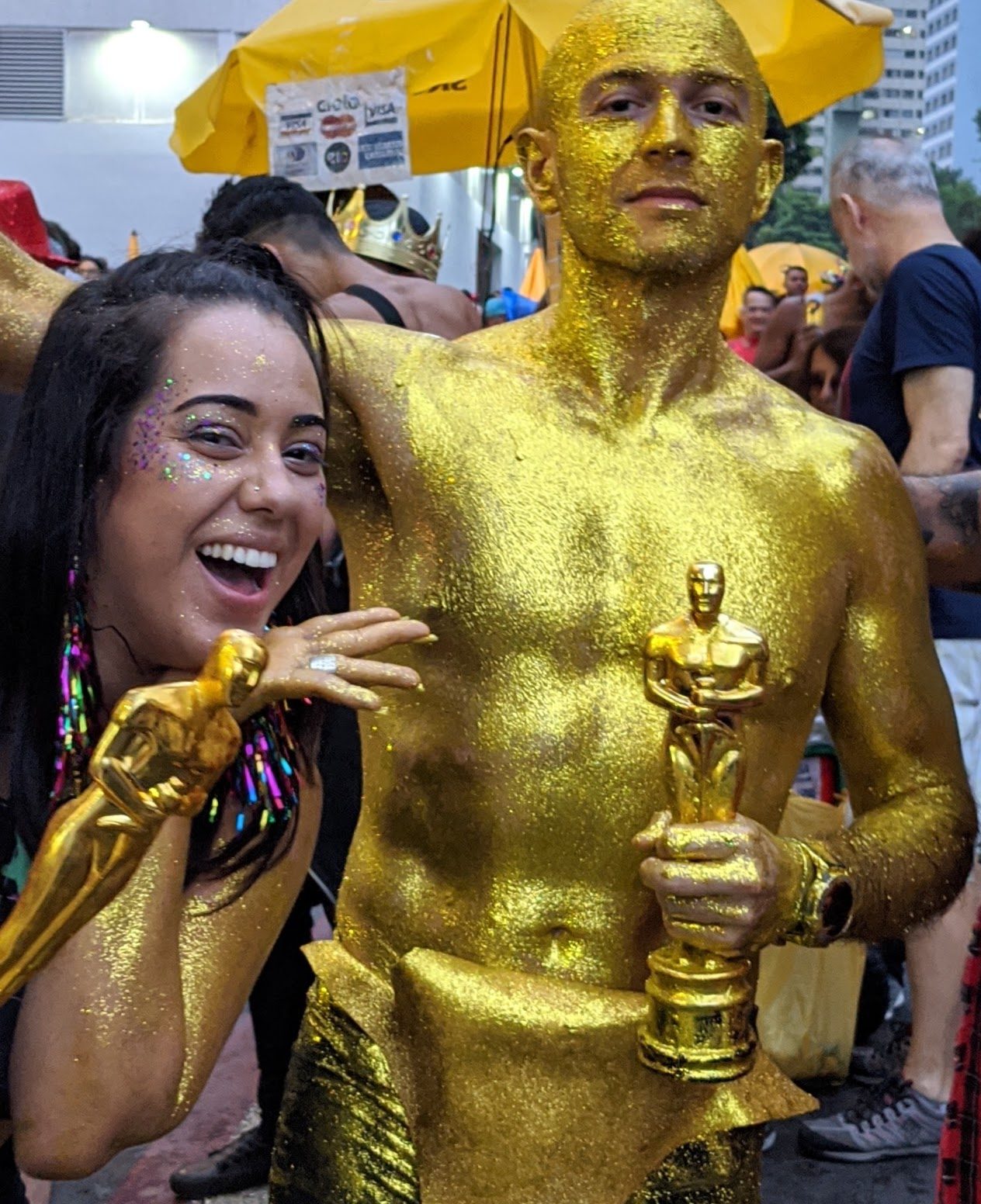 The Oscar, walking